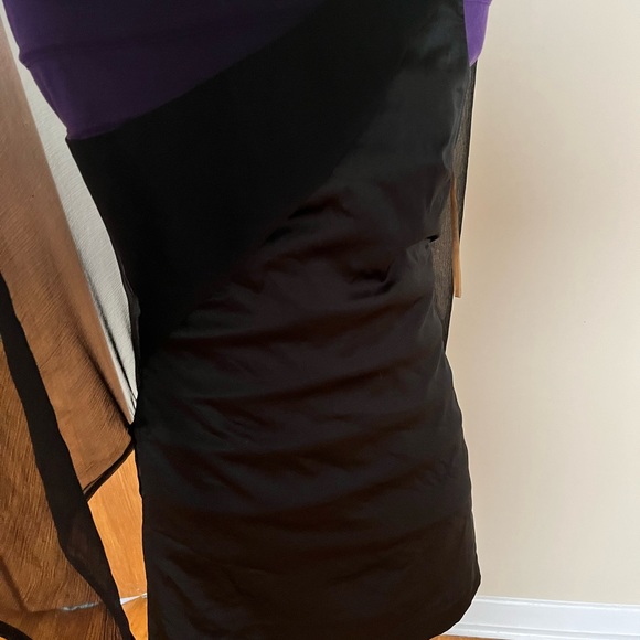 Elegant black mini - Picture 2 of 4